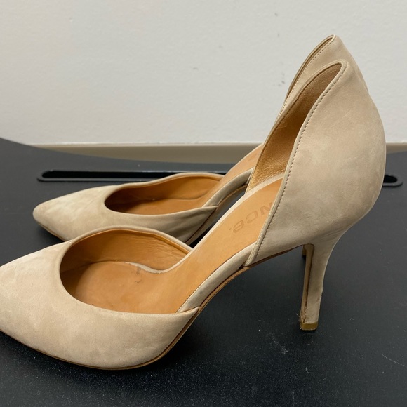 Vince Celeste Tan suede Pointed Toe Heels - Picture 4 of 5